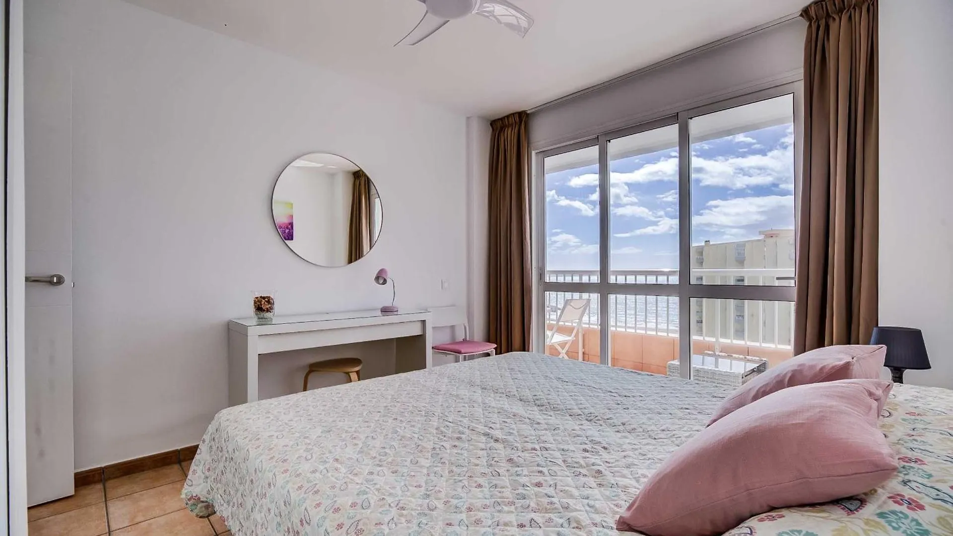 Puerto Marina, Apartamento Frente Al Mar Benalmadena 0*,  Spain